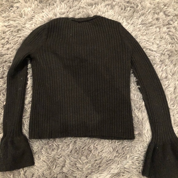 SOLD Mustard Seed Bell-Sleeve Sweater (S) - Picture 2 of 3